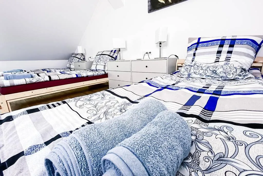 Modern sanierte Wohnung mit 5 Einzelbetten in Leipzig-Plagwitz 0*, Leipzig Deutschland